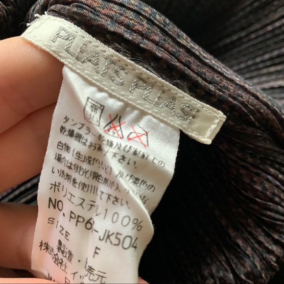 Issey Miyake Pleats Please Turtleneck - Picture 4 of 4